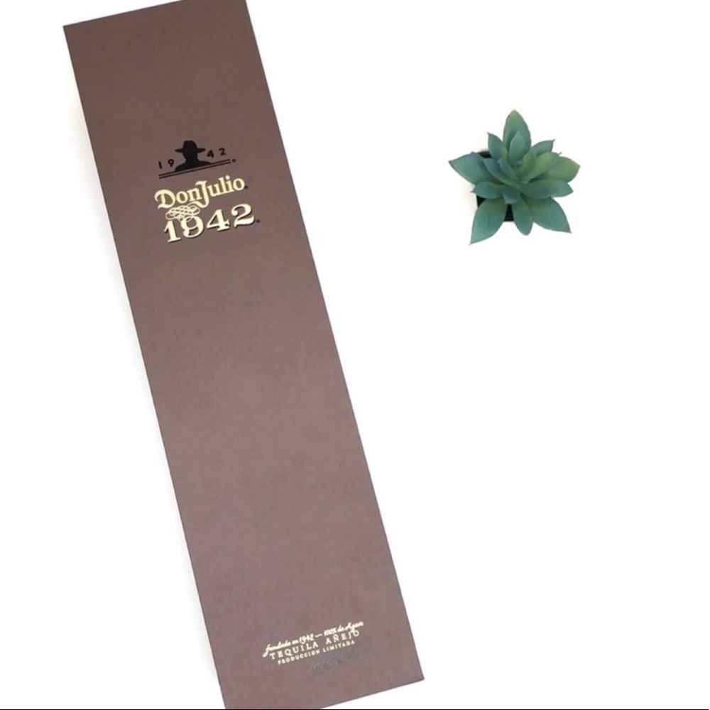 DON JULIO 1942 Tequila Empty Gift Box